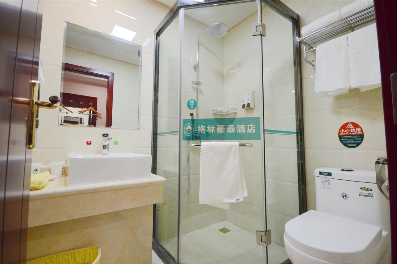 Shell Jiangsu Suzhou Industry District Spotrts Center Jinliang Street Hotel Exterior photo
