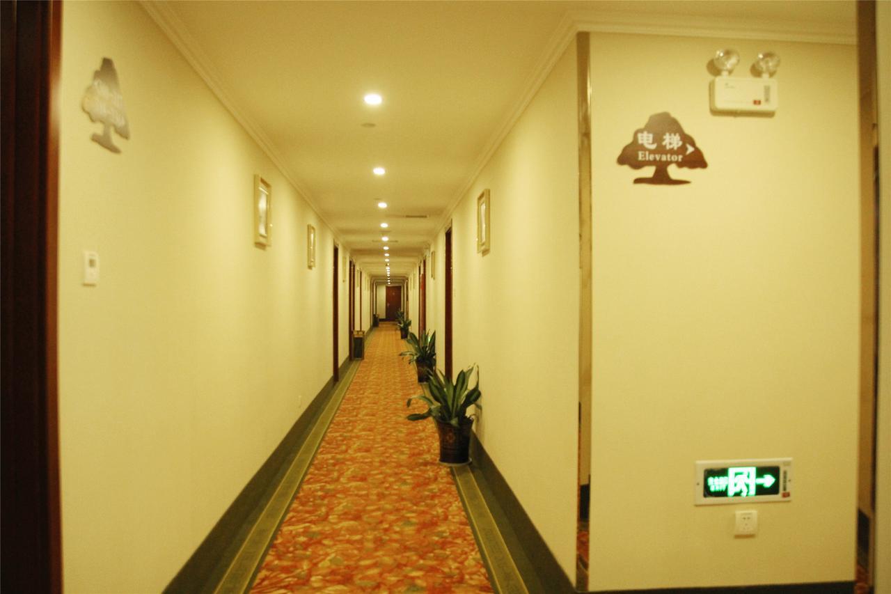 Shell Jiangsu Suzhou Industry District Spotrts Center Jinliang Street Hotel Exterior photo